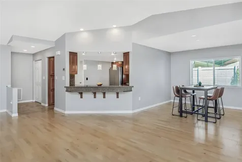 9407 Laura Anne Drive Seminole FL 33776