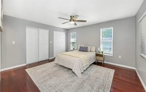 9407 Laura Anne Drive Seminole FL 33776