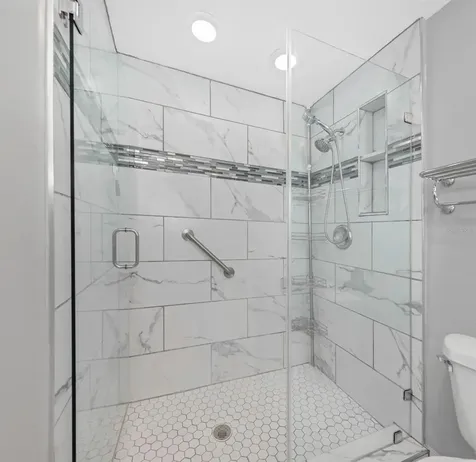 9407 Laura Anne Drive Seminole FL 33776