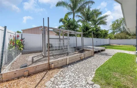 9407 Laura Anne Drive Seminole FL 33776