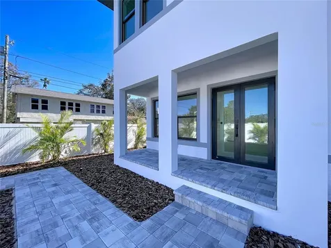 4601 Queensboro Avenue S St Petersburg FL 33712