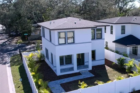4601 Queensboro Avenue S St Petersburg FL 33712