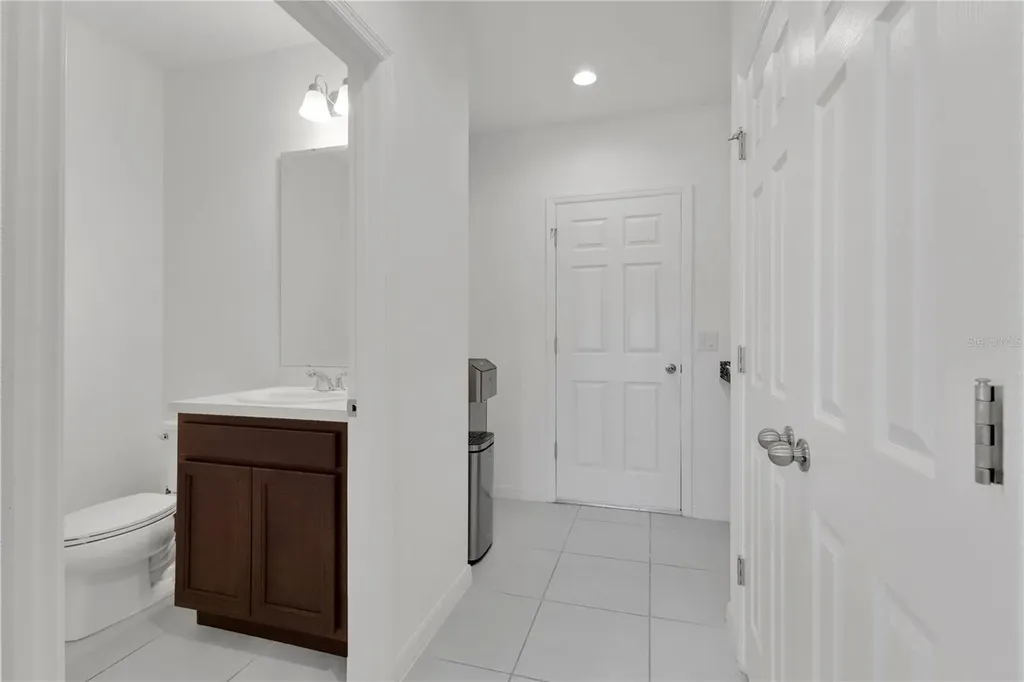 5018 Royal Point Avenue Kissimmee FL 34746