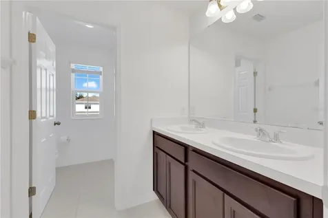 5018 Royal Point Avenue Kissimmee FL 34746
