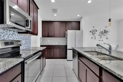 5018 Royal Point Avenue Kissimmee FL 34746
