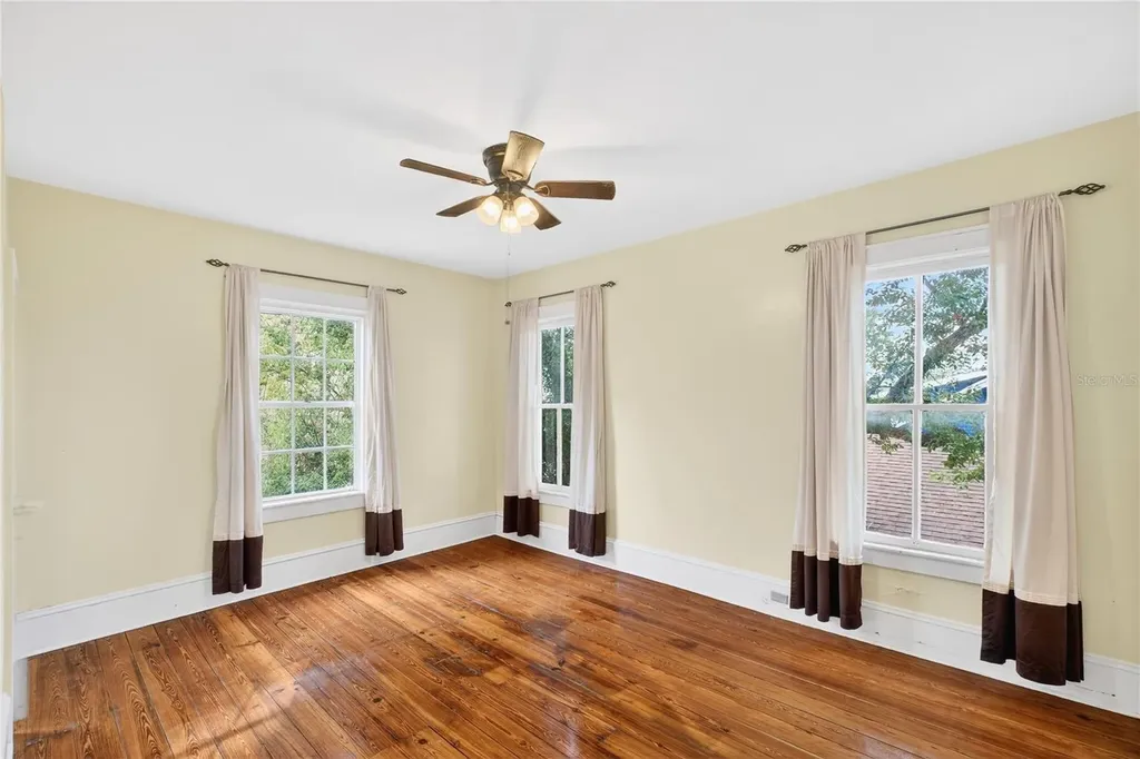 1305 Washington Avenue Eustis FL 32726