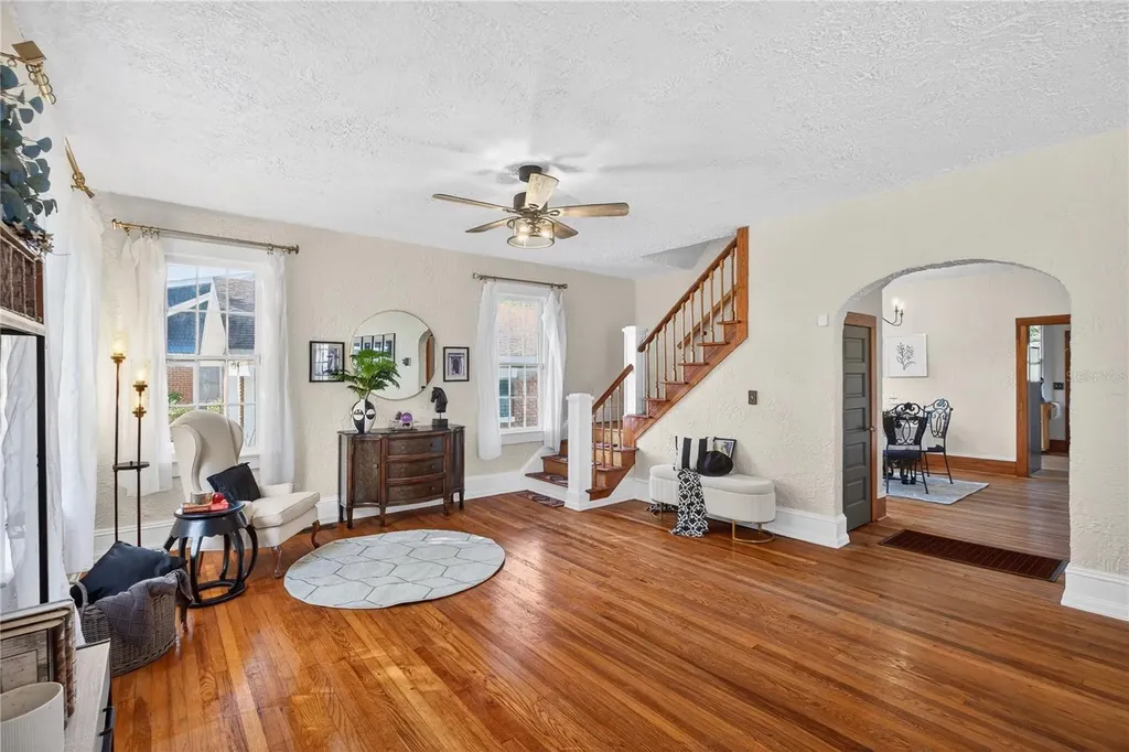 1305 Washington Avenue Eustis FL 32726