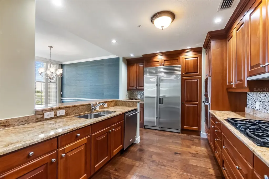 1300 Benjamin Franklin Drive Sarasota FL 34236