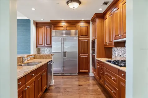 1300 Benjamin Franklin Drive Sarasota FL 34236