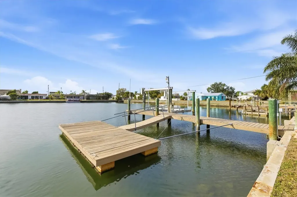 13711 Evelane Drive Hudson FL 34667