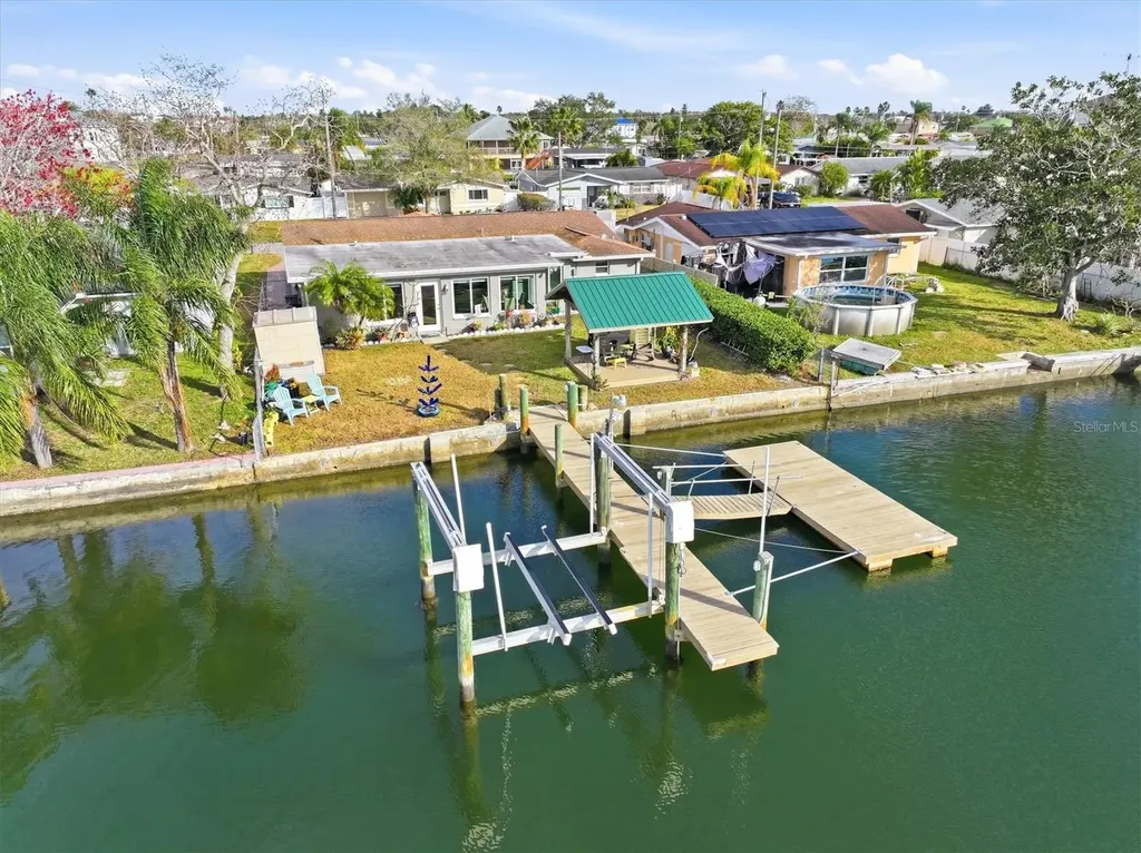 13711 Evelane Drive Hudson FL 34667