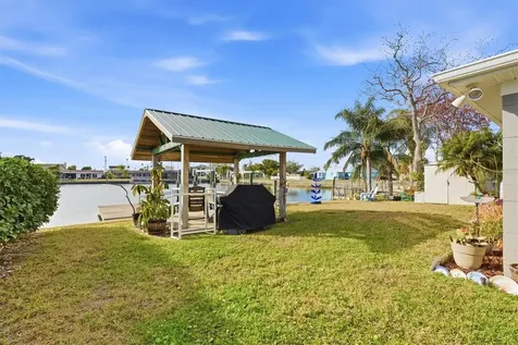 13711 Evelane Drive Hudson FL 34667