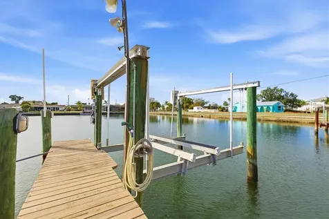 13711 Evelane Drive Hudson FL 34667