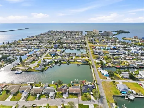 13711 Evelane Drive Hudson FL 34667