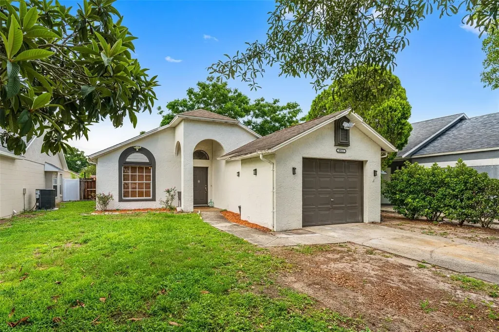 9911 Flynt Circle Orlando FL 32825