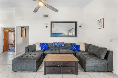9911 Flynt Circle Orlando FL 32825