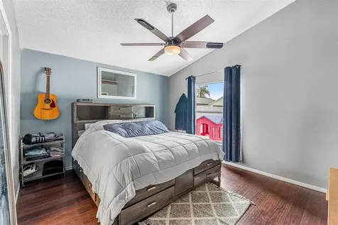 9911 Flynt Circle Orlando FL 32825