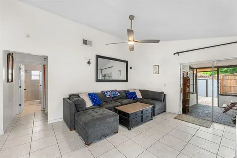 9911 Flynt Circle Orlando FL 32825