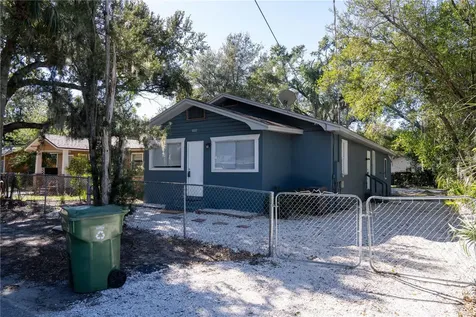 8122 N Marks Street Tampa FL 33604