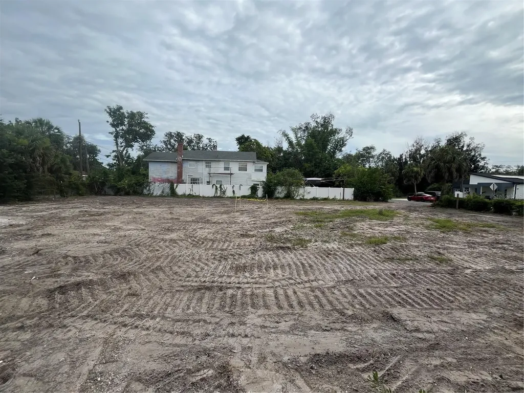 2018 43rd Street S St Petersburg FL 33711