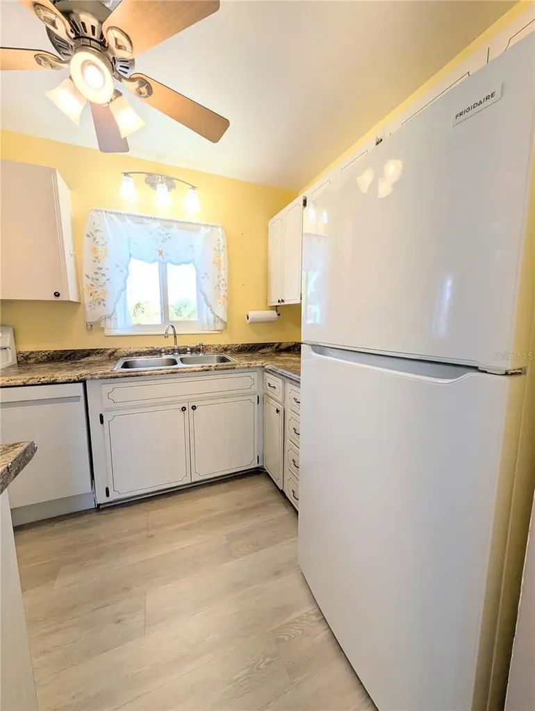 1830 Sunny Drive Bradenton FL 34207