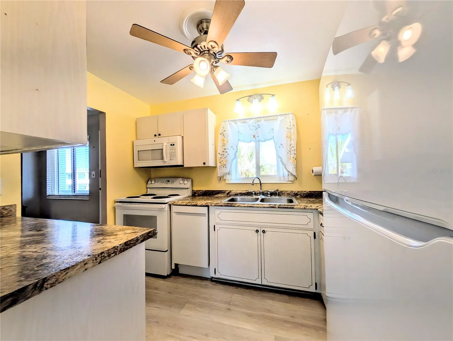 1830 Sunny Drive Bradenton FL 34207