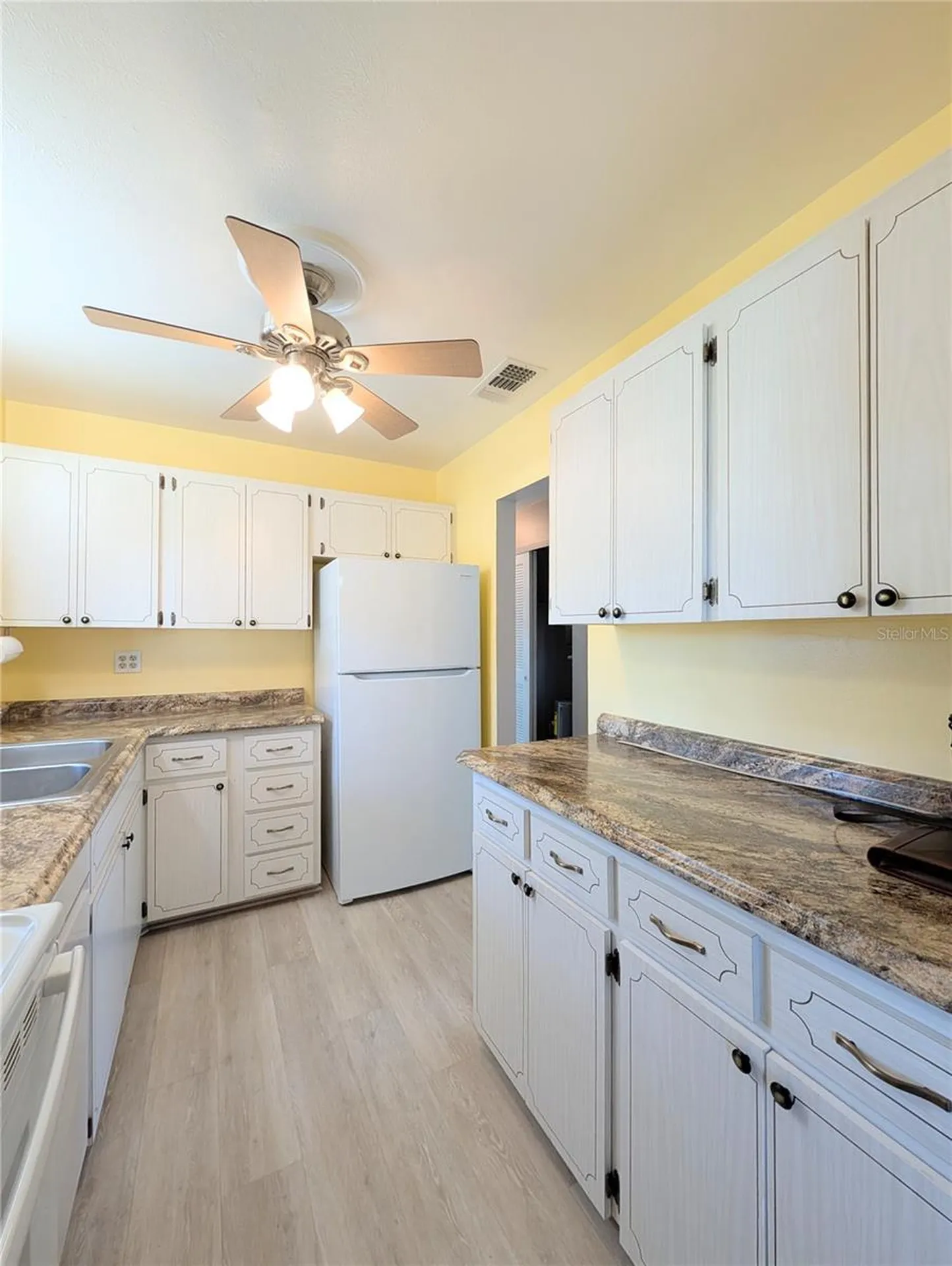 1830 Sunny Drive Bradenton FL 34207