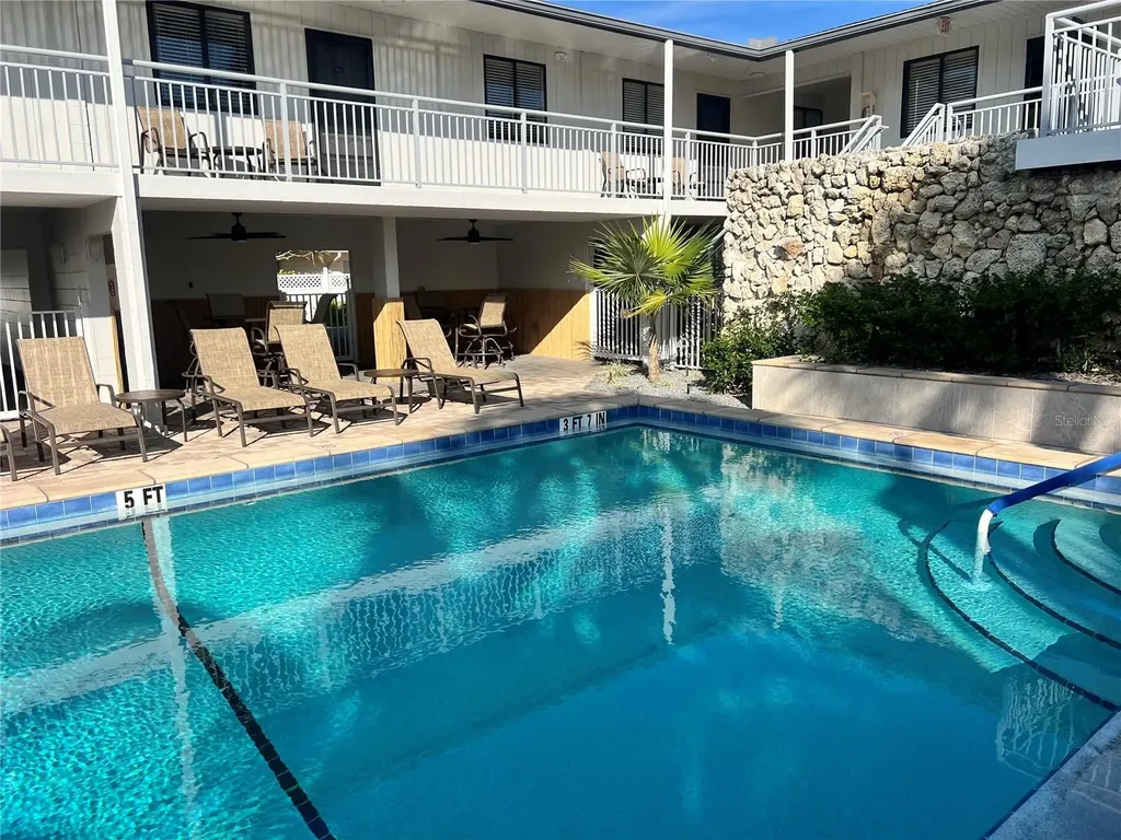 1001 Point Of Rocks Road Sarasota FL 34242