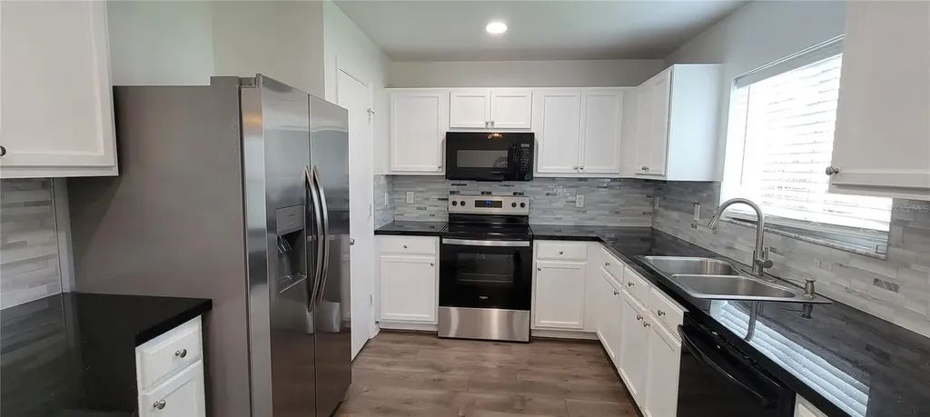 9543 Maxson Drive Land O Lakes FL 34638