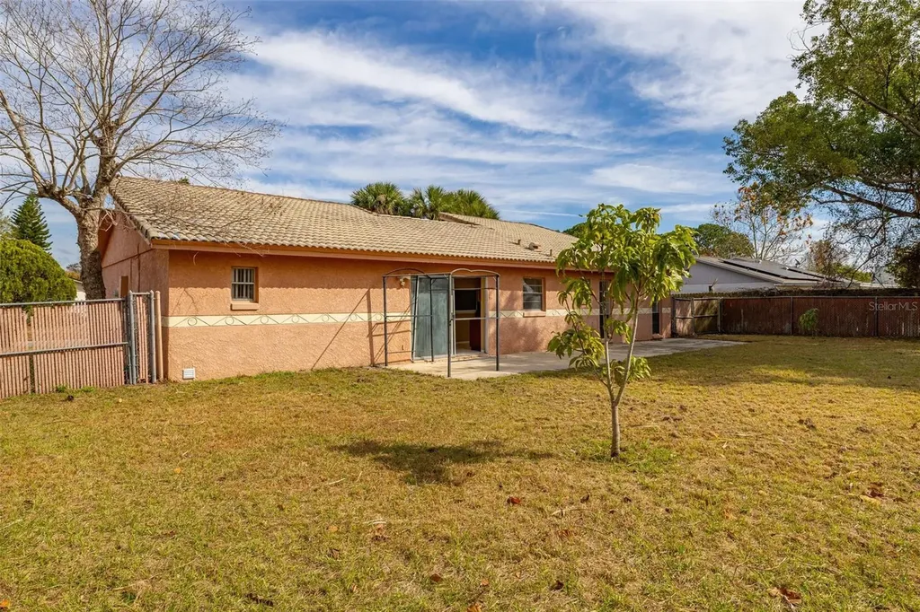 268 Azalea Drive Kissimmee FL 34743