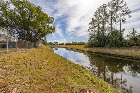 268 Azalea Drive Kissimmee FL 34743