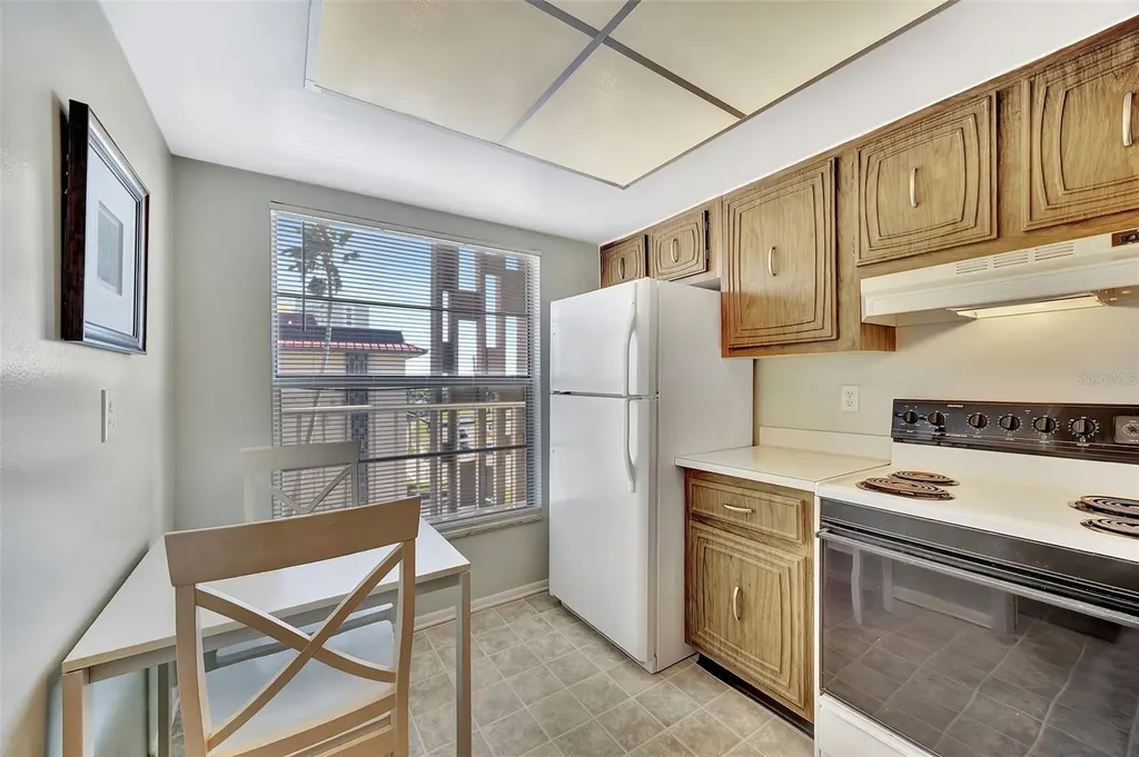 113 Island Way Clearwater Beach FL 33767