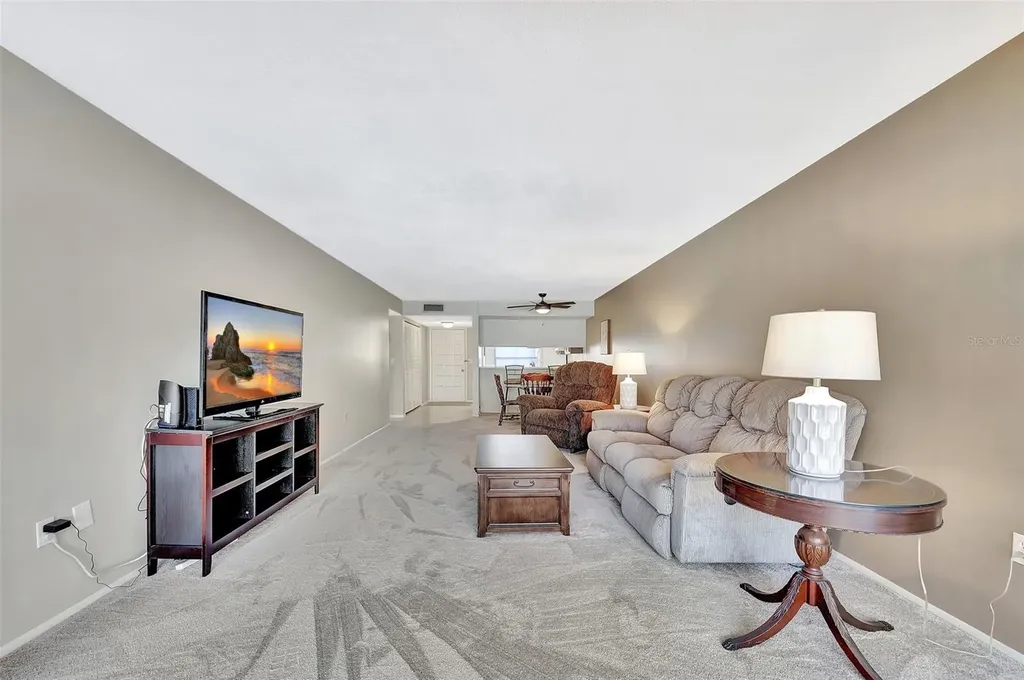 113 Island Way Clearwater Beach FL 33767