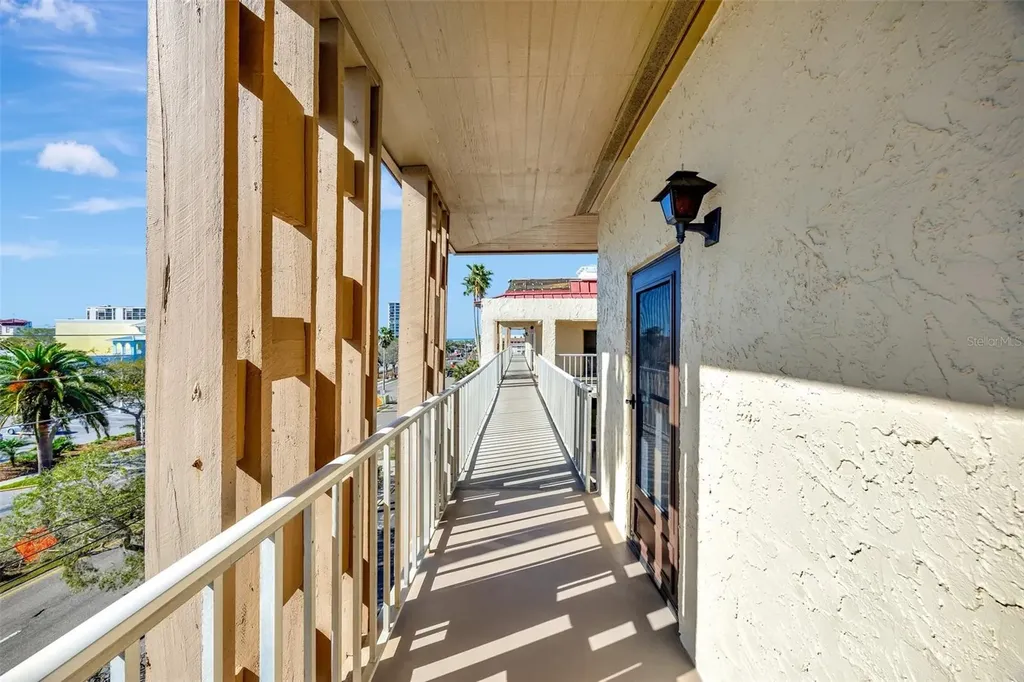 113 Island Way Clearwater Beach FL 33767