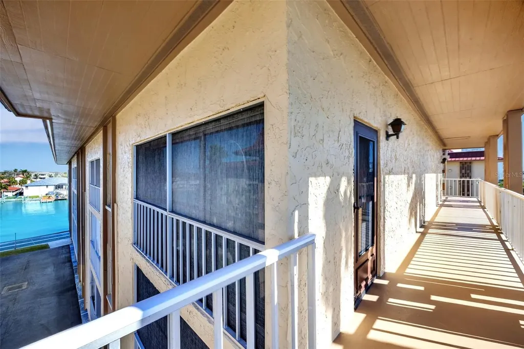 113 Island Way Clearwater Beach FL 33767