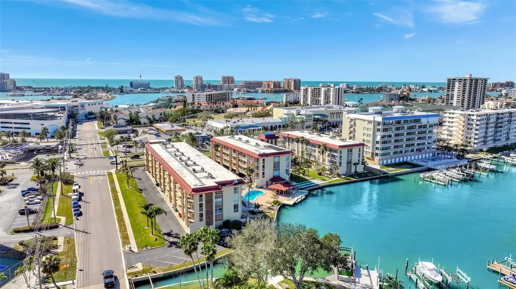 113 Island Way Clearwater Beach FL 33767