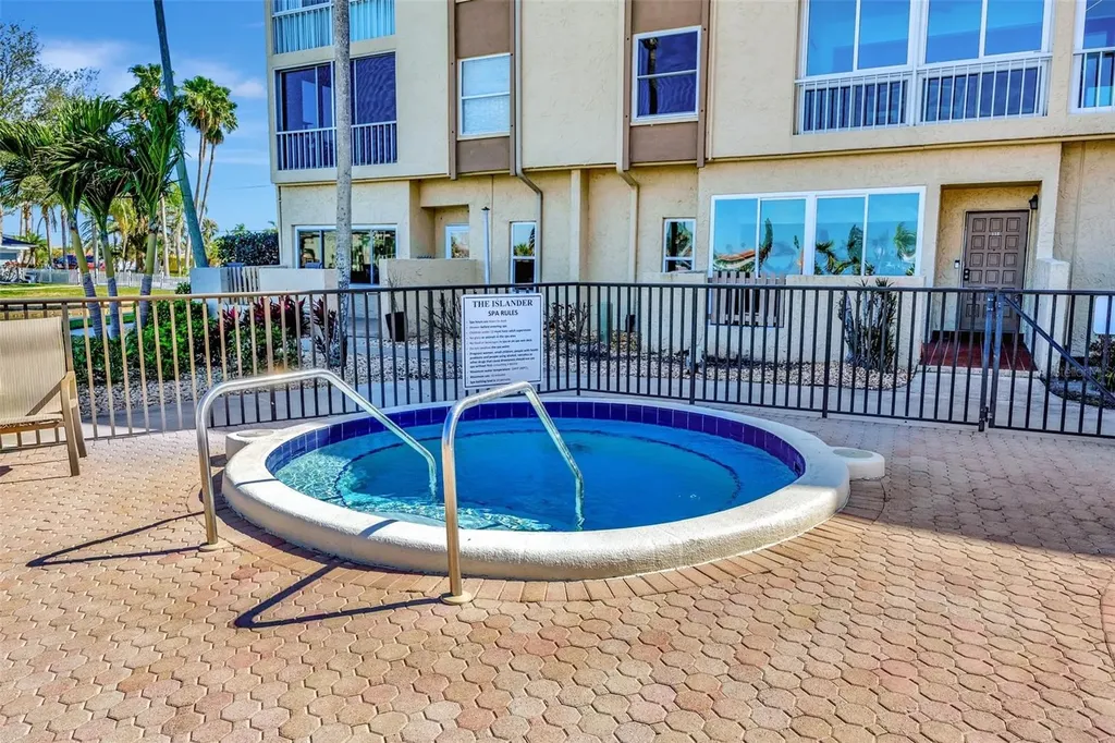 113 Island Way Clearwater Beach FL 33767