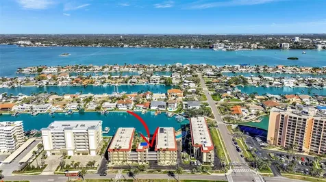 113 Island Way Clearwater Beach FL 33767