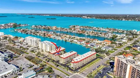 113 Island Way Clearwater Beach FL 33767