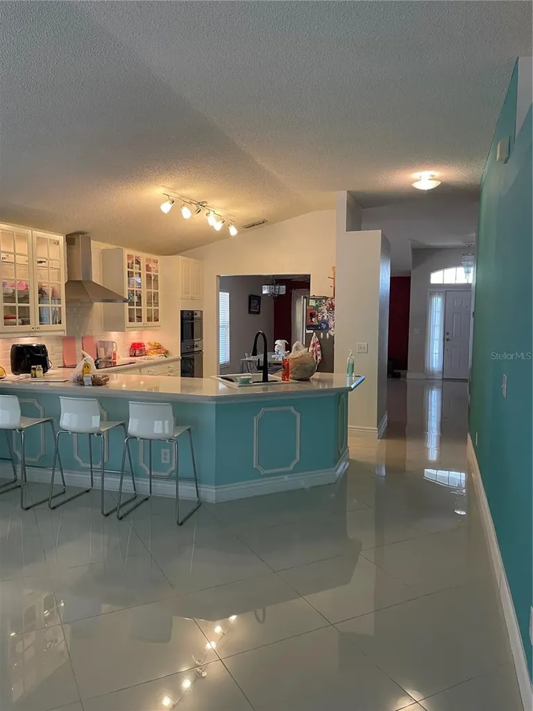 1270 Stationside Drive Oakland FL 34787