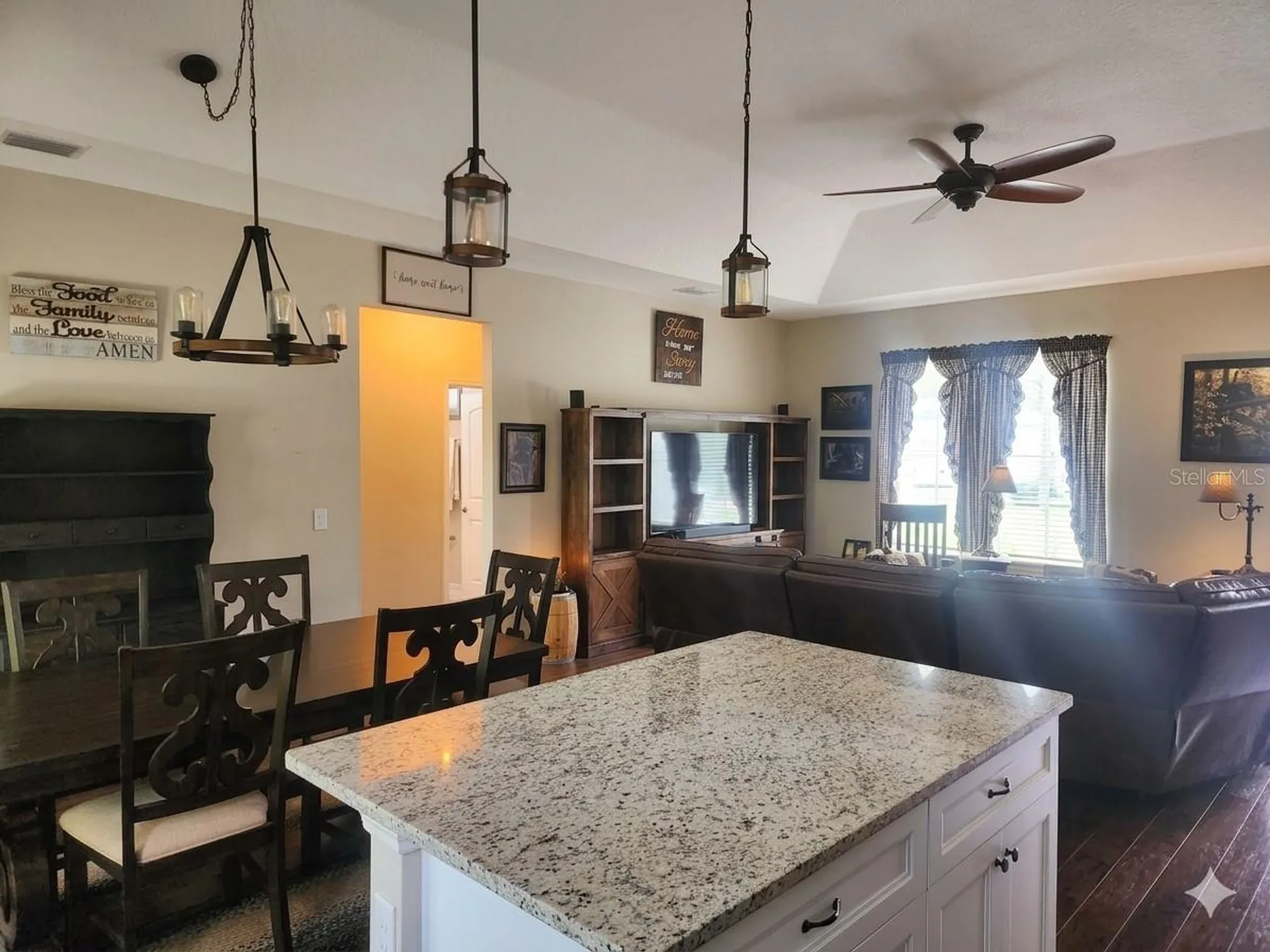 1550 11th Avenue Deland FL 32724