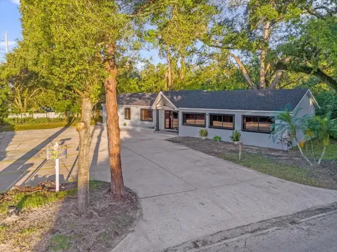 806 E 25th Street Sanford FL 32771