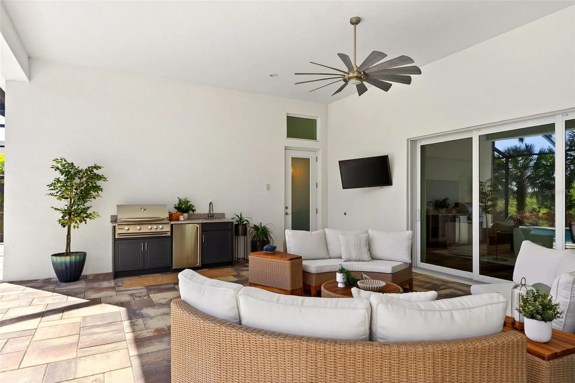 8276 Redonda Loop Lakewood Ranch FL 34202