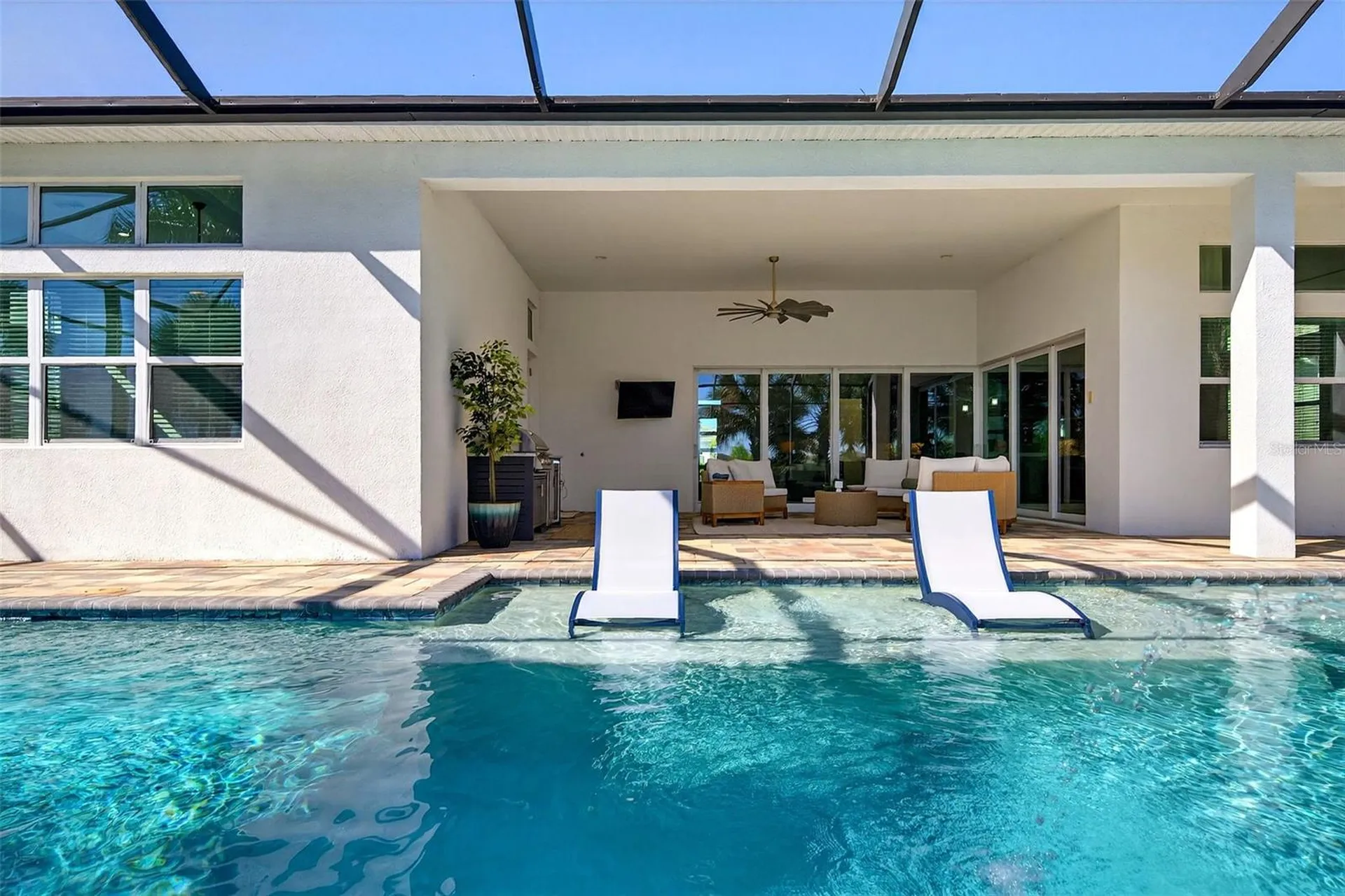 8276 Redonda Loop Lakewood Ranch FL 34202