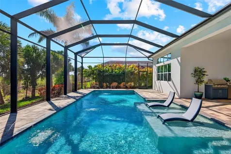 8276 Redonda Loop Lakewood Ranch FL 34202