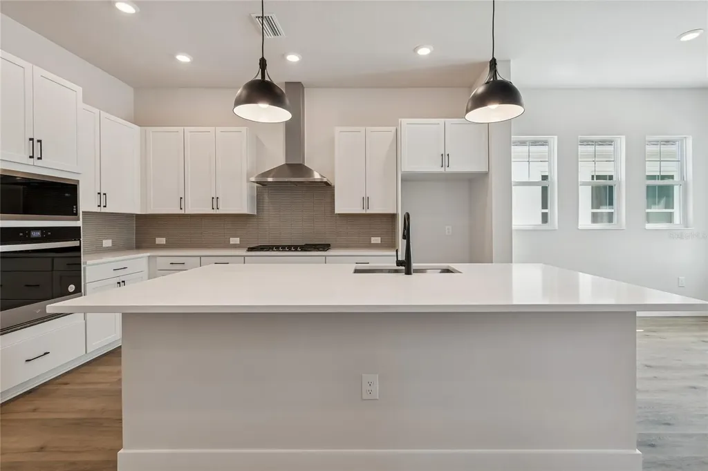 7308 Donnybrook Lane Sarasota FL 34240