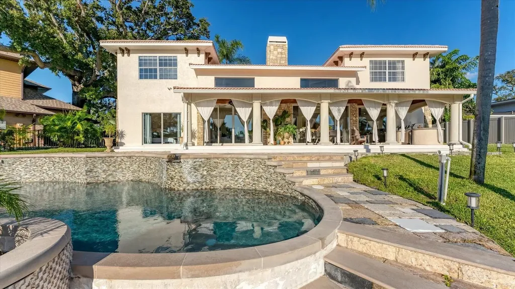 7300 Cove Terrace Sarasota FL 34231