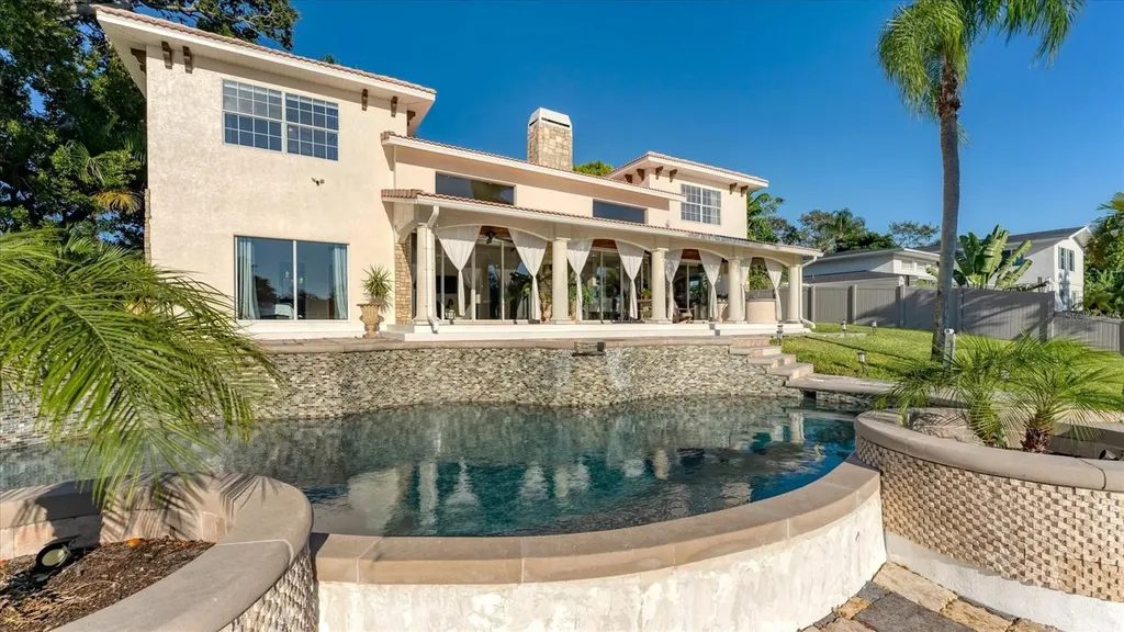 7300 Cove Terrace Sarasota FL 34231