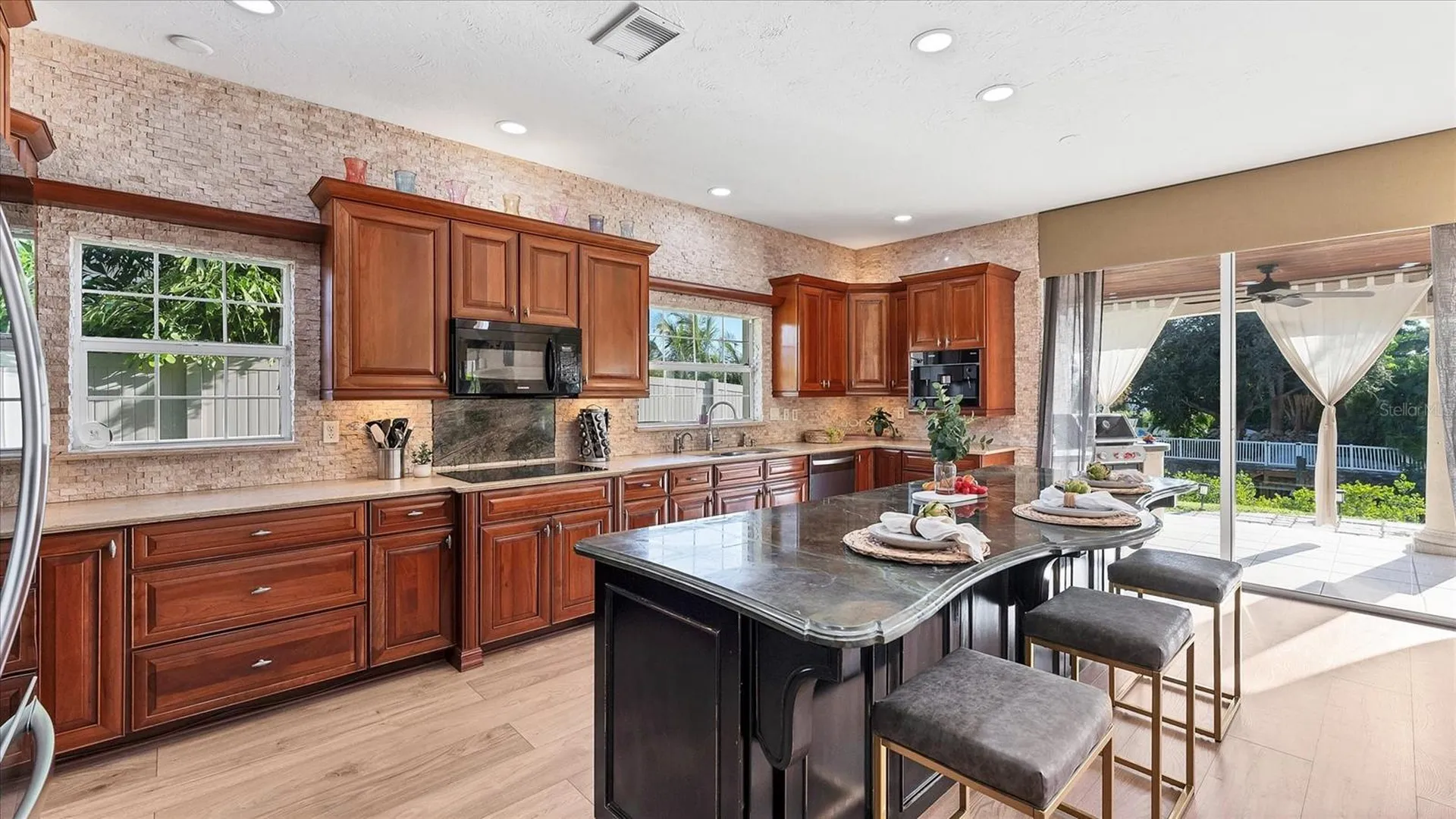 7300 Cove Terrace Sarasota FL 34231