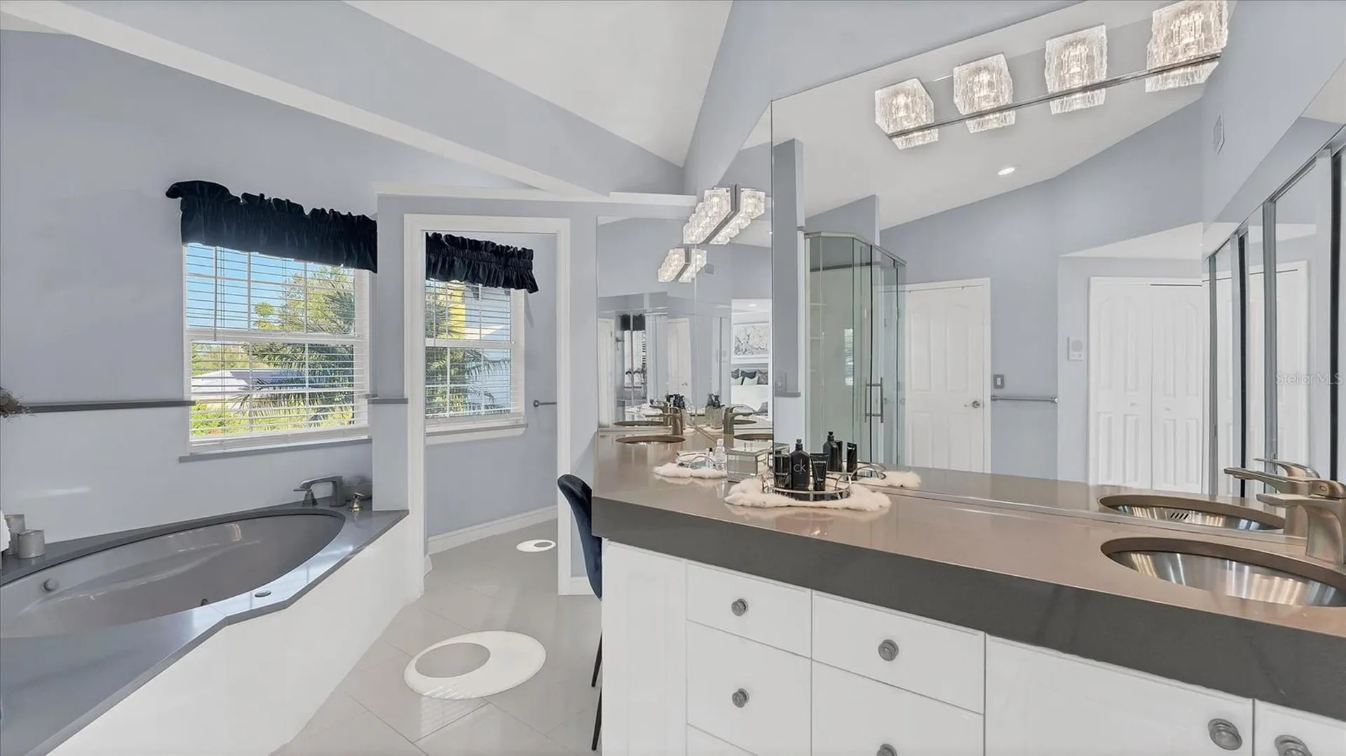 7300 Cove Terrace Sarasota FL 34231